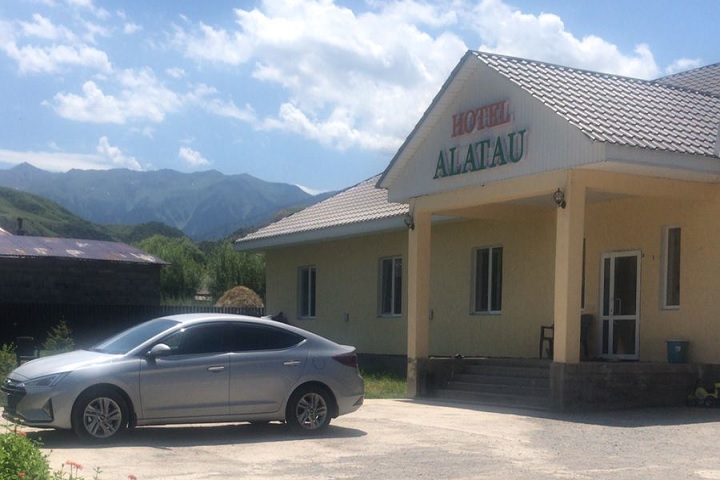 Гостиница Алатау